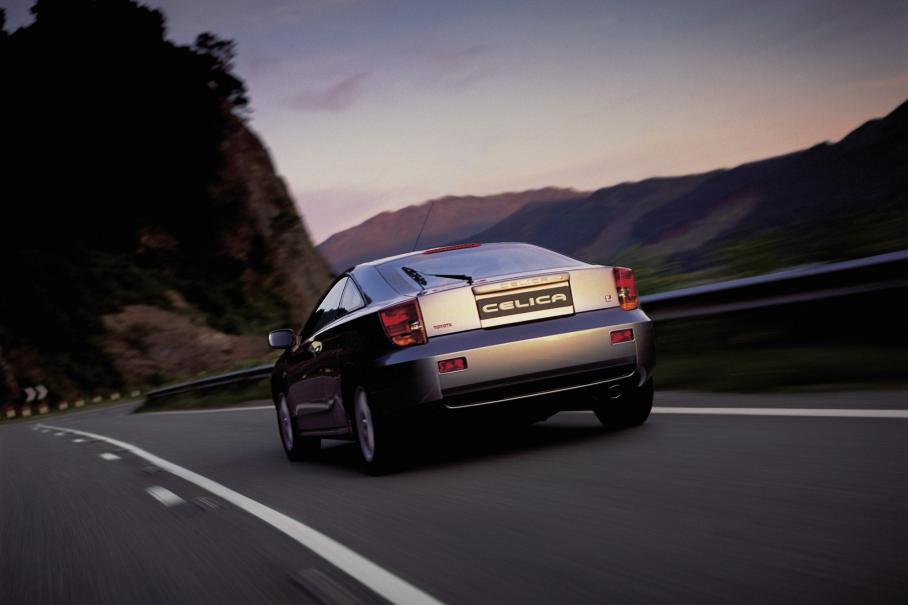 Toyota сохранит культовое имя Celica