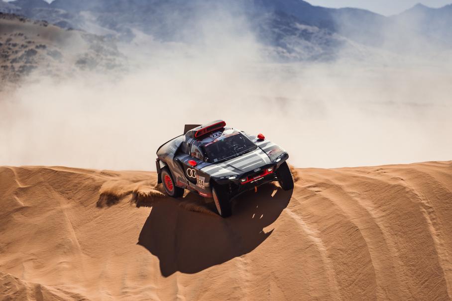 На незаконной свалке обнаружили электрический багги Audi RS Q e-tron для Дакара