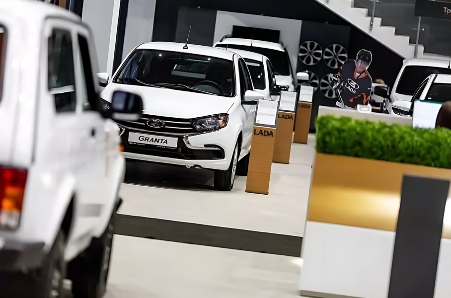 Траты россиян на отечественные автомобили выросли в полтора раза