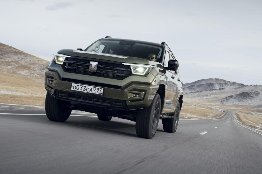 Многоборец Tank 400