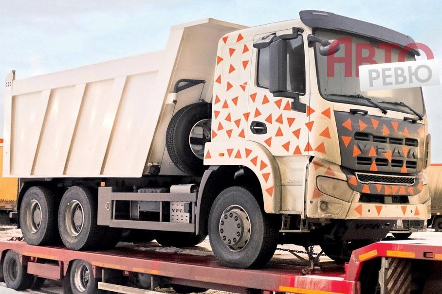 Урал готовит грузовики с новой кабиной: первая фотография