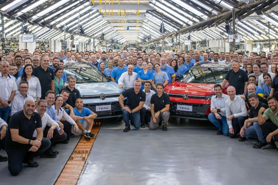 Volkswagen начал выпускать дешевый кроссовер на базе Polo