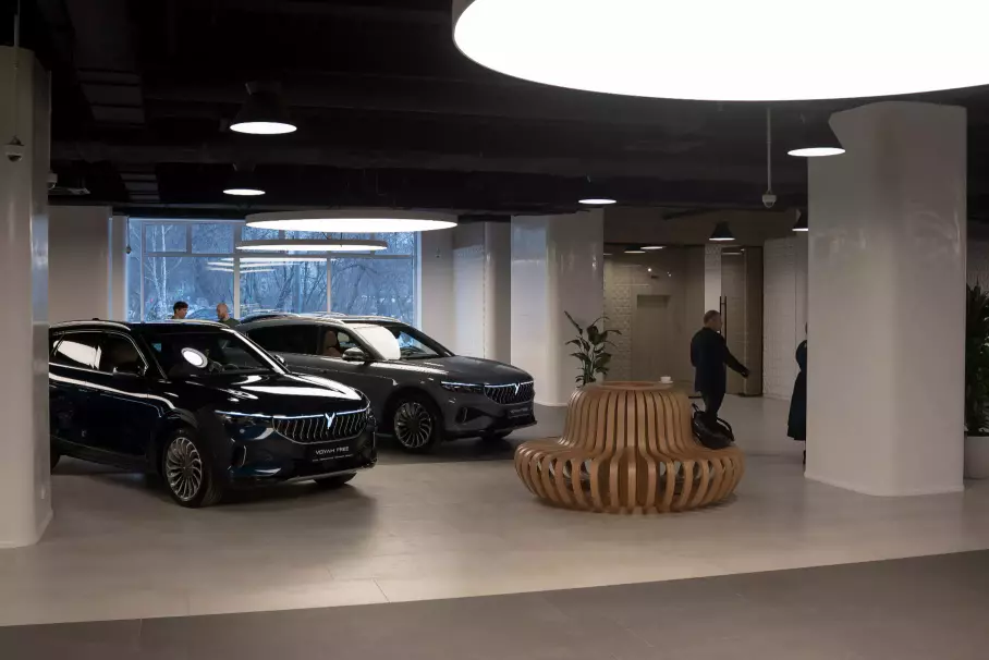 Цены на автомобили пошли вниз — скидки достигают 3 млн рублей