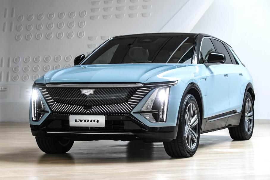 Cadillac устроил распродажу кроссоверов Lyriq: скидки до 25%