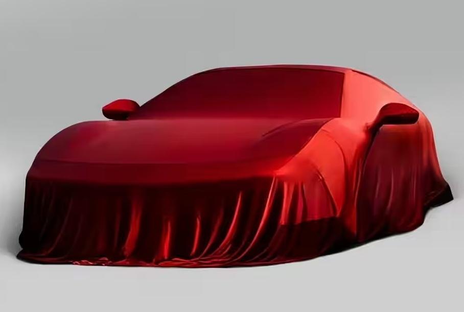 График премьер Ferrari: базовый суперкар, трековый гибрид и флагман