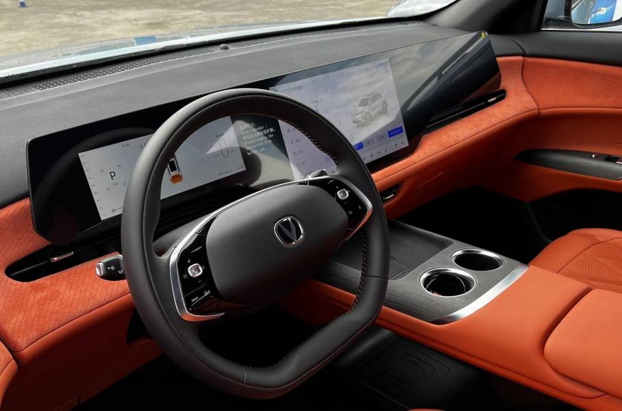 В России скоро появится новейший Changan CS75 Plus: что это за машина