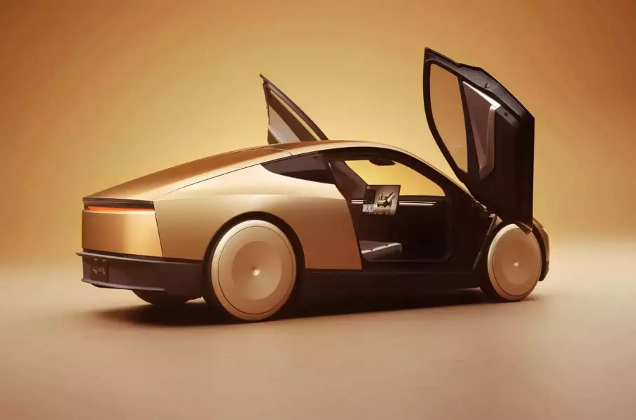 Tesla начала тестировать беспилотное такси