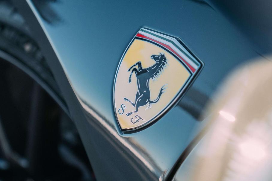Ferrari ответила на слухи о закупке китайских деталей для электрокара