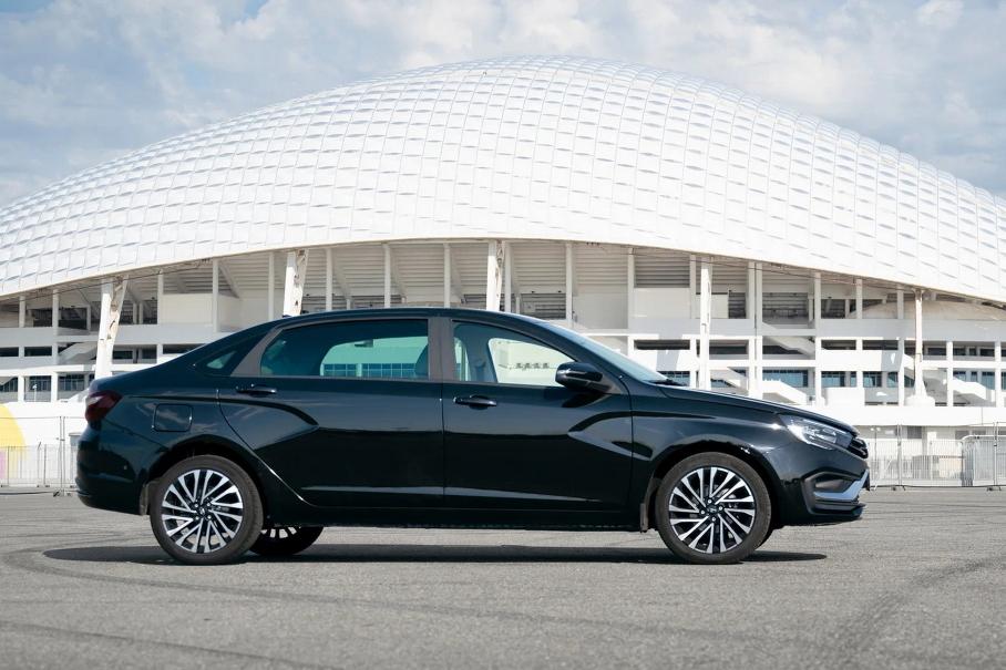 Власти Чувашии заказали Lada Aura со скидкой 1,2 миллиона рублей