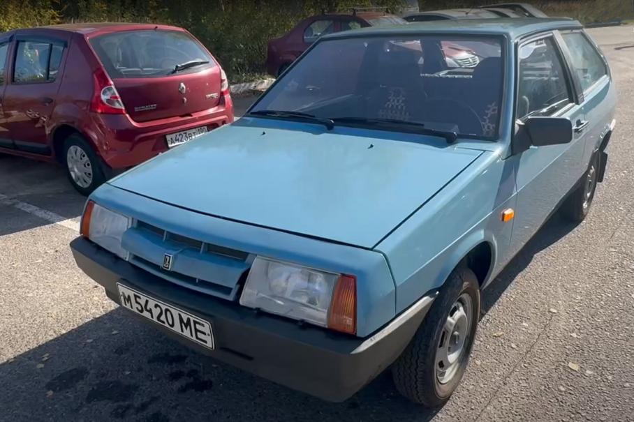 В Подмосковье продают новый ВАЗ-2108 времен СССР: цена впечатлила