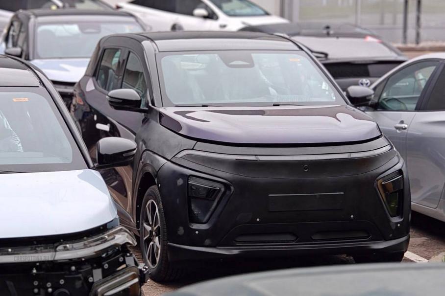 Фотофакт: завод «Москвич» начал выпускать электрокары «Атом»