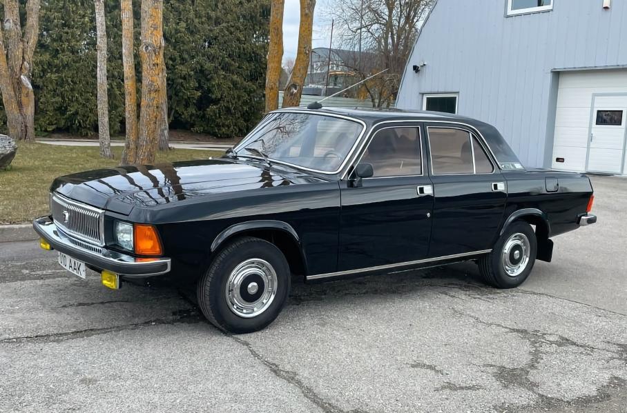 «Волгу» с V8 выставили на продажу в Эстонии