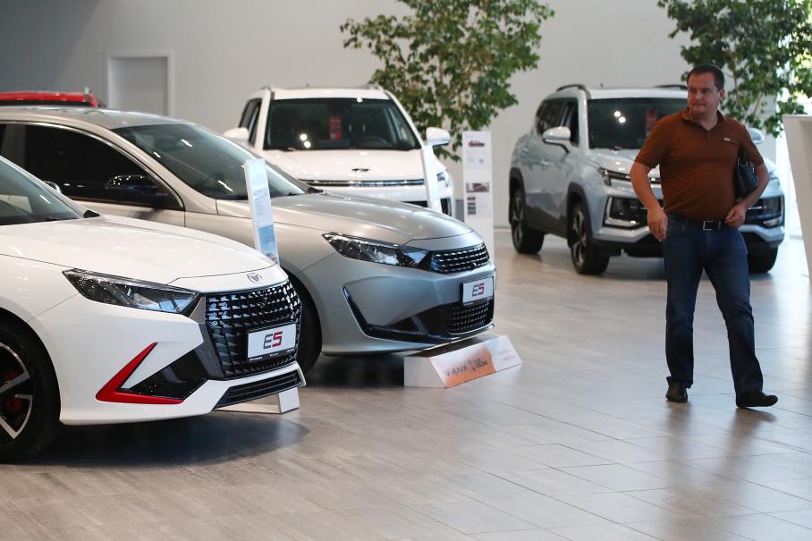 В России ожидают снижения продаж автомобилей по итогам года