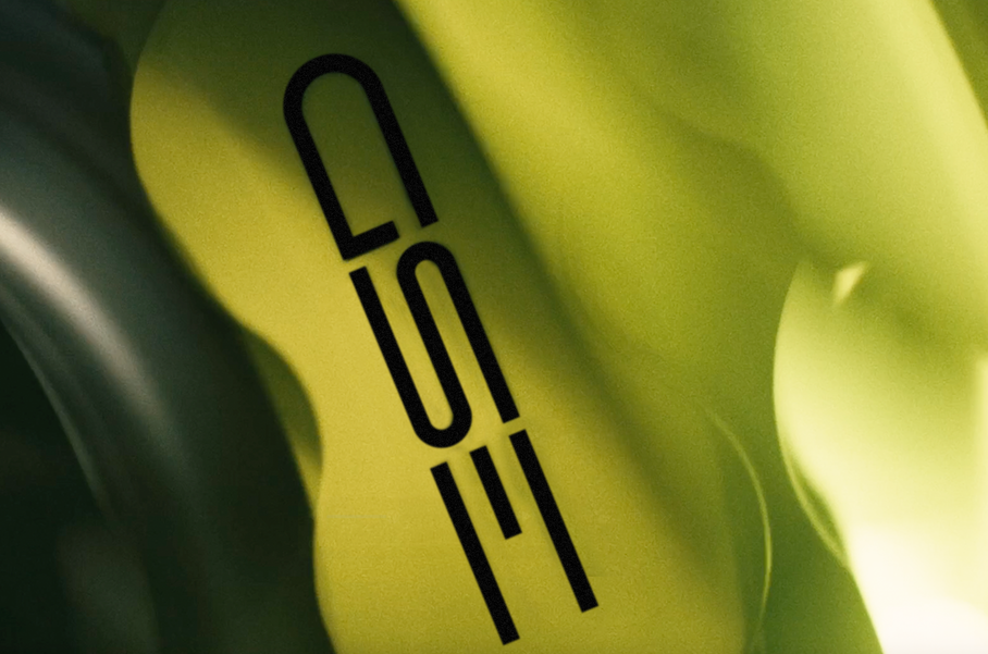 «Заряженный» Opel Mokka GSE показали на видео