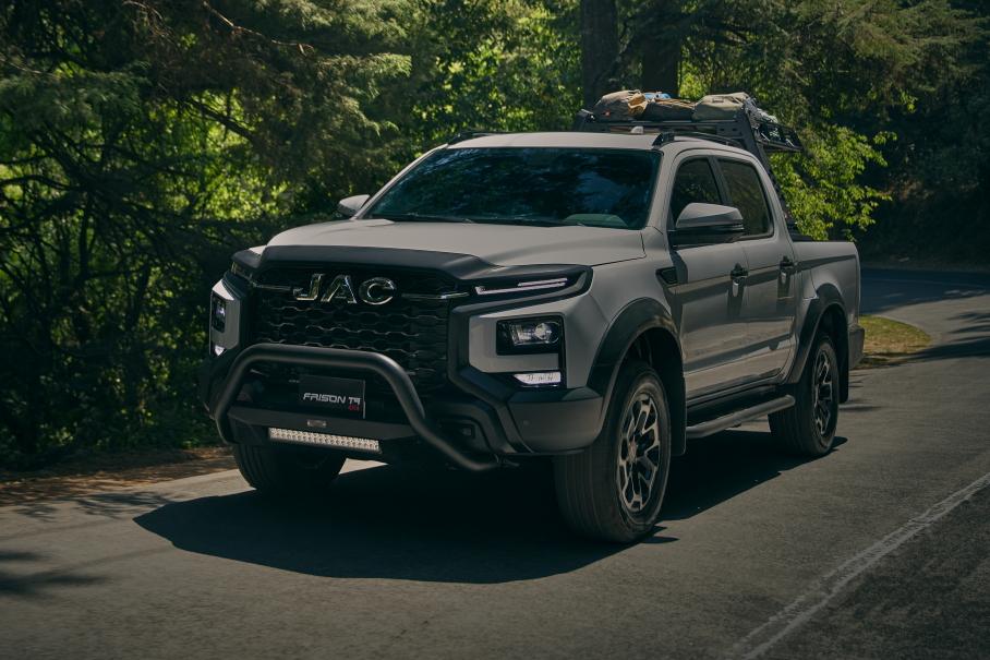 JAC T9 опередил Toyota и Isuzu в 24-часовой гонке на выносливость