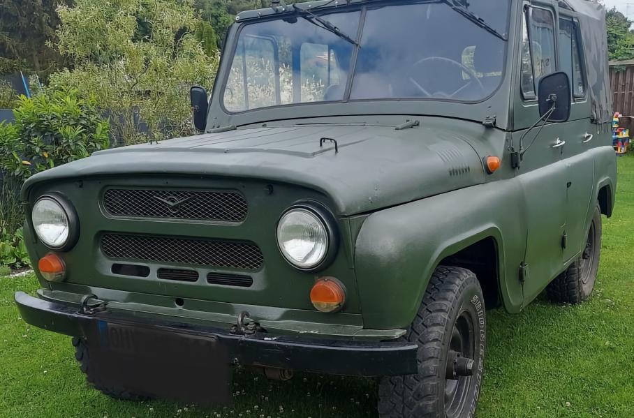 Советский УАЗ-469 выставлен на продажу в Германии за 9200 евро