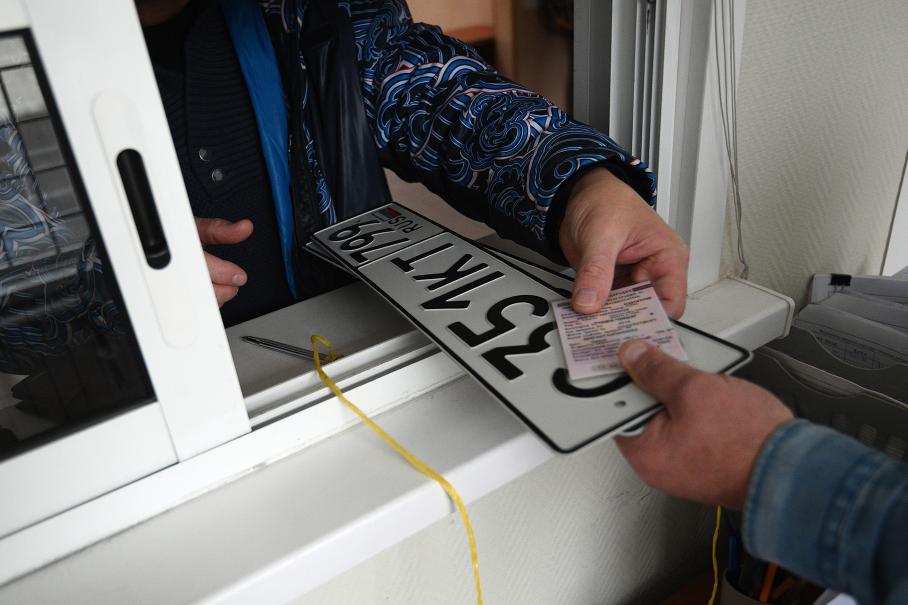 В России должникам по алиментам могут запретить регистрировать автомобили