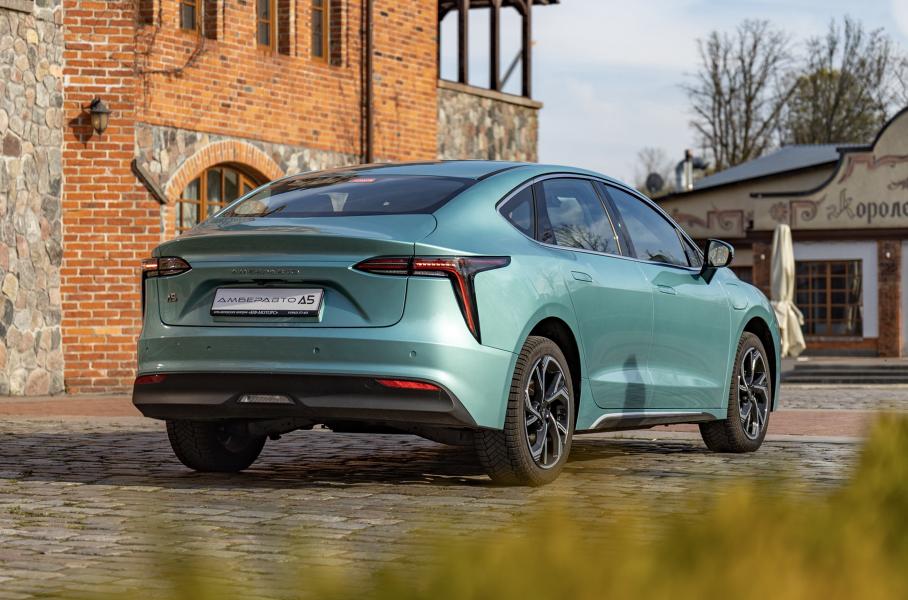 Калиниградский Автотор обновил седан Амберавто А5