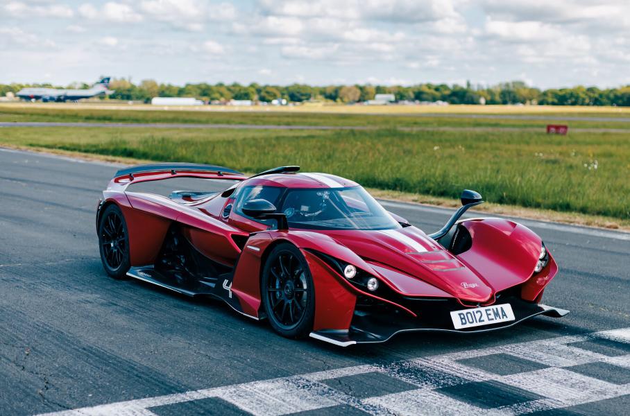 700-сильная Praga Bohema поставила рекорд тест-трека Top Gear