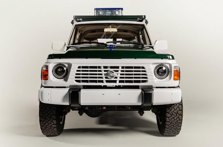 Дубайская студия превратила старый Nissan Patrol в электрический рестомод