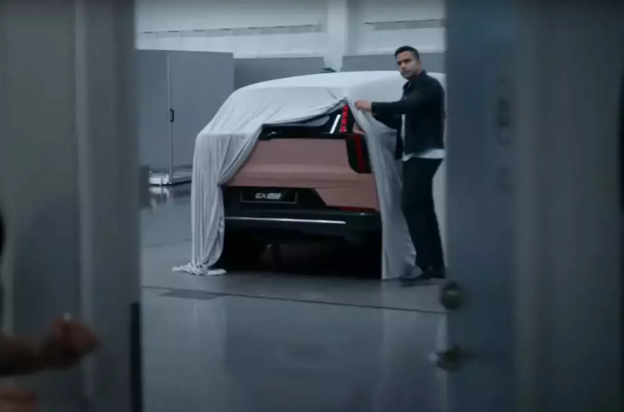 Кроссовер Volvo EX60 первым в мире получит мультиадаптивные ремни безопасности