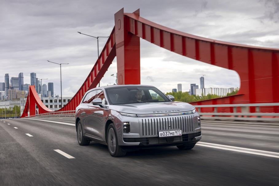 Наука о контактах: тест-драйв Exlantix ET