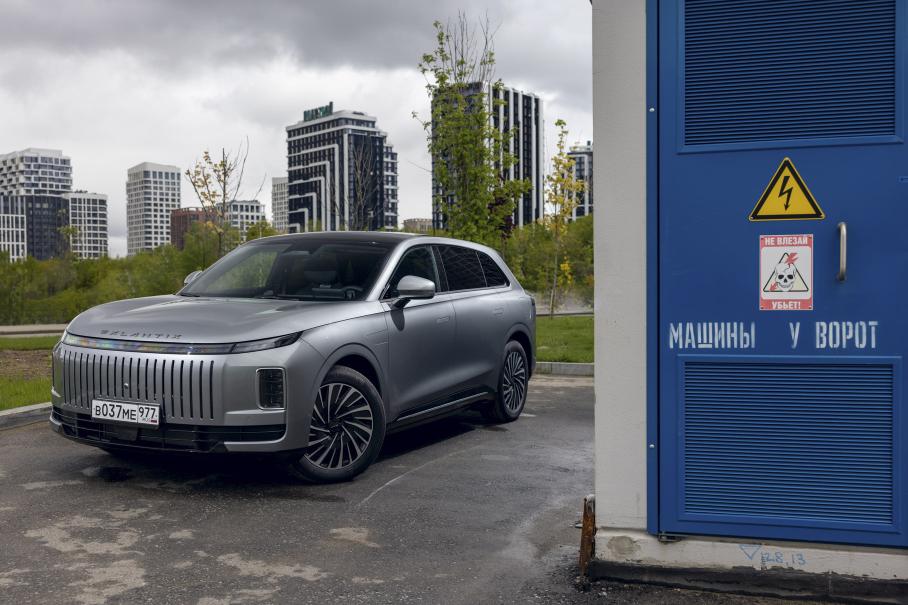 Наука о контактах: тест-драйв Exlantix ET