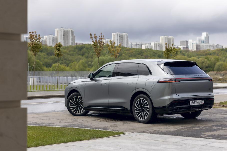 Наука о контактах: тест-драйв Exlantix ET