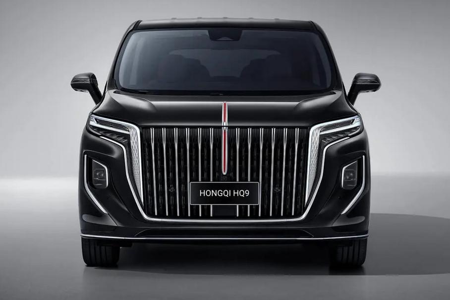 Hongqi HQ9 подешевел на пути в Россию, но поставки задерживаются