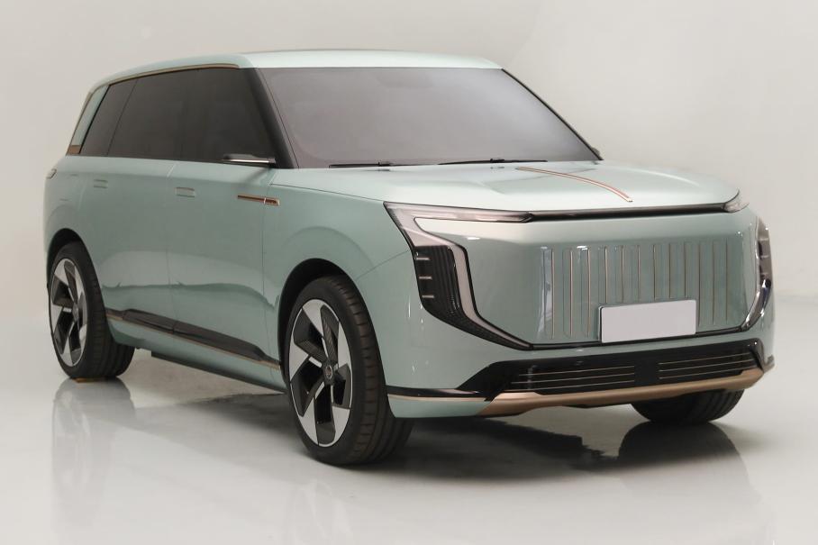 Флагманский кроссовер Hongqi HS9: собран первый прототип