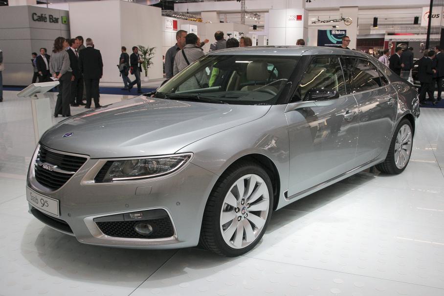 Премьера 9-5 на автосалоне во Франкфурте, осень 2009 года