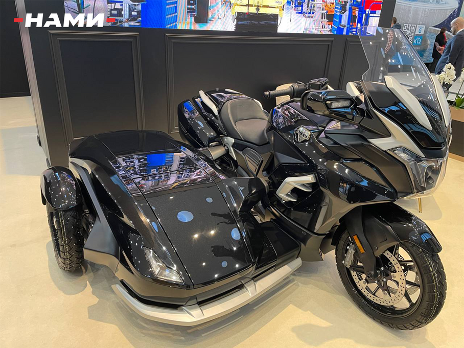 Мотоцикл Aurus Merlon