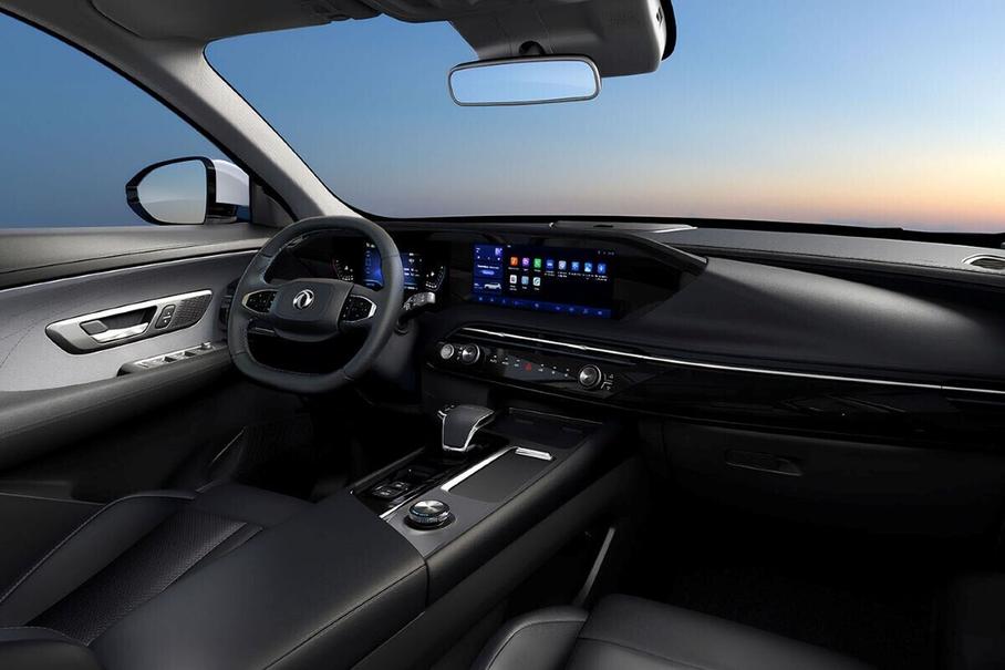 В Белоруссии Dongfeng Huge обновился раньше, чем в России