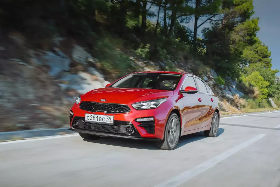 Названы 5 серьезных недостатков седана Kia Cerato