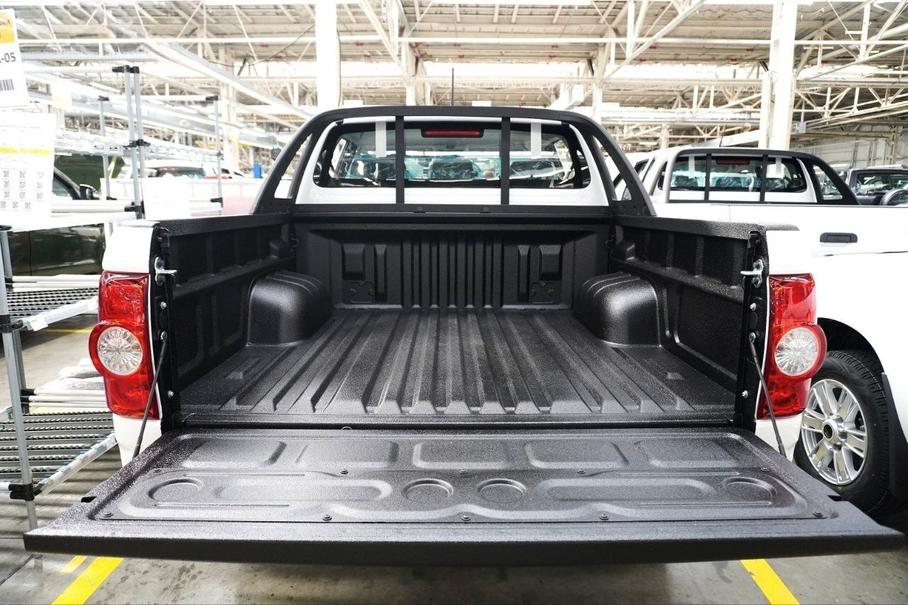 Пикапы Sollers и УАЗ получили поликарбамидный антикор