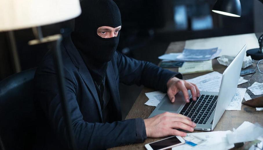 Мошенники в чате