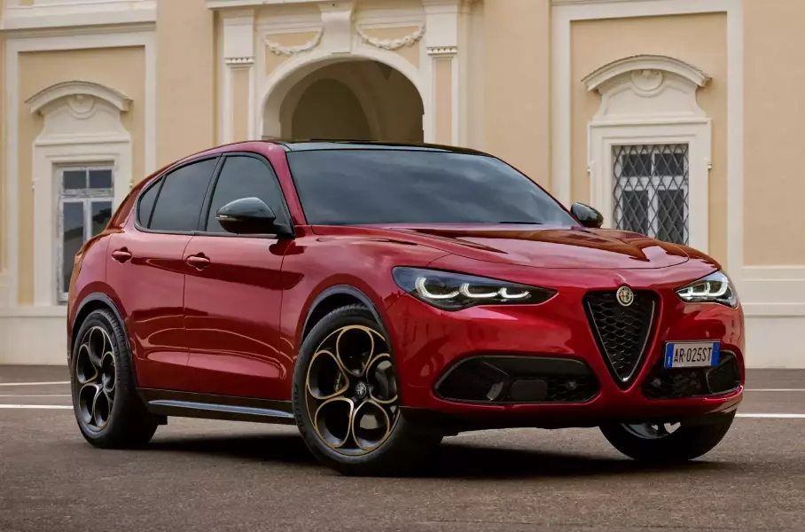 Alfa Romeo Stelvio Intensa