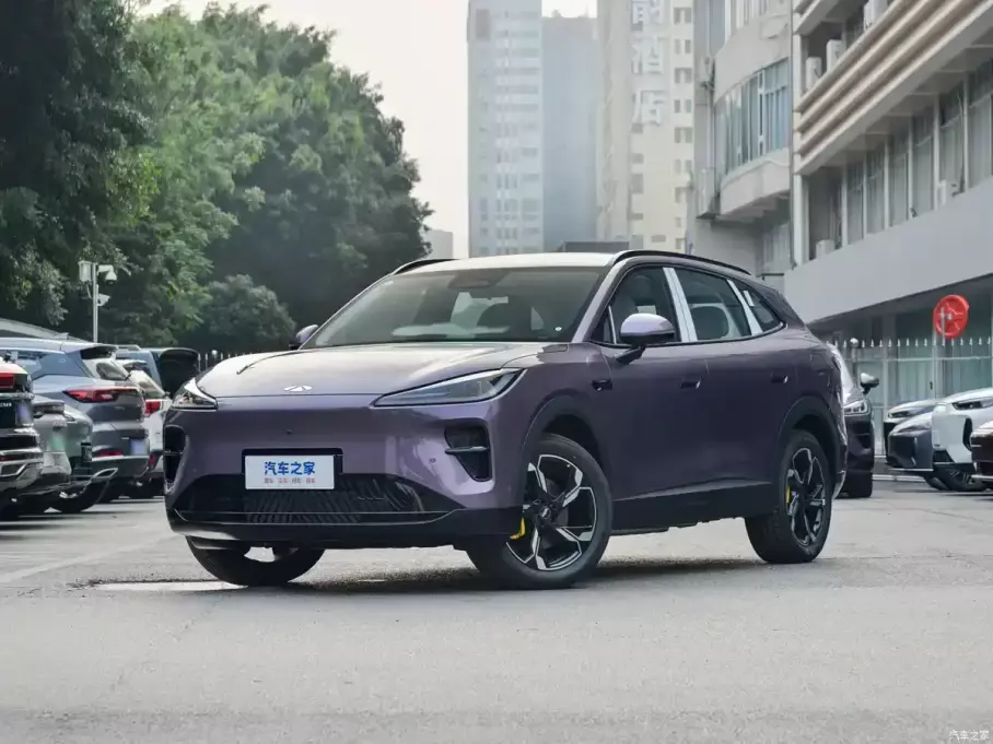 Chery начала продажи в Китае гибридного кроссовера Fengyun T9L с запасом хода 2 тысячи километров