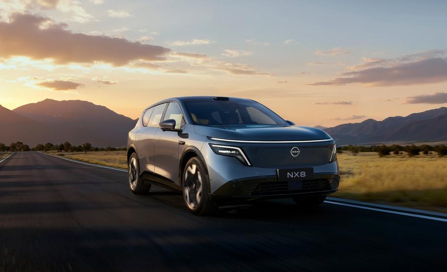 Nissan NX8