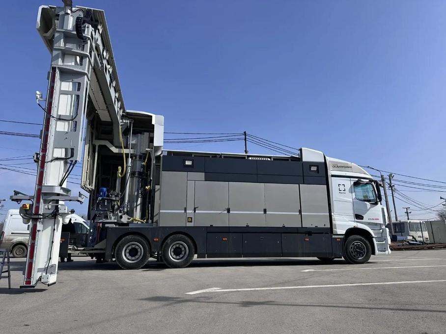 Из грузовика КамАЗ построили комплекс по поиску контрабанды