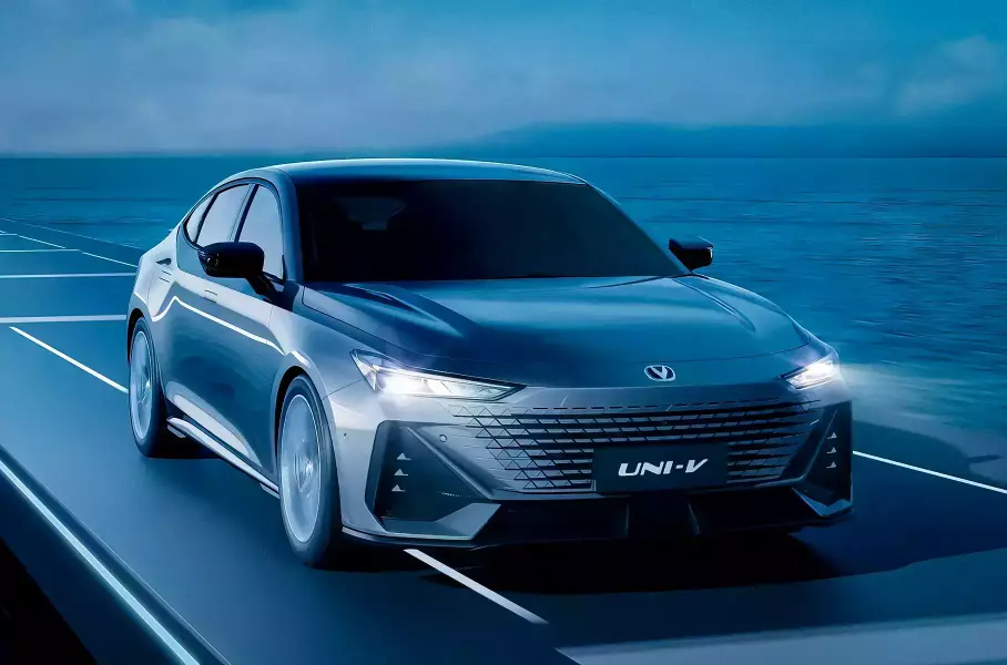 Обновленный Changan Uni-V выйдет на российский рынок в 2026 году