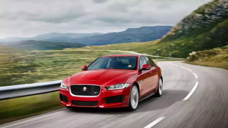 Jaguar XE
