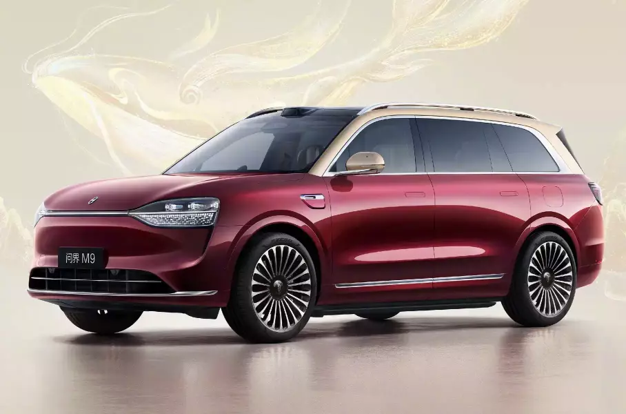 Глава Huawei публично посрамил себя за подход к дизайну автомобилей