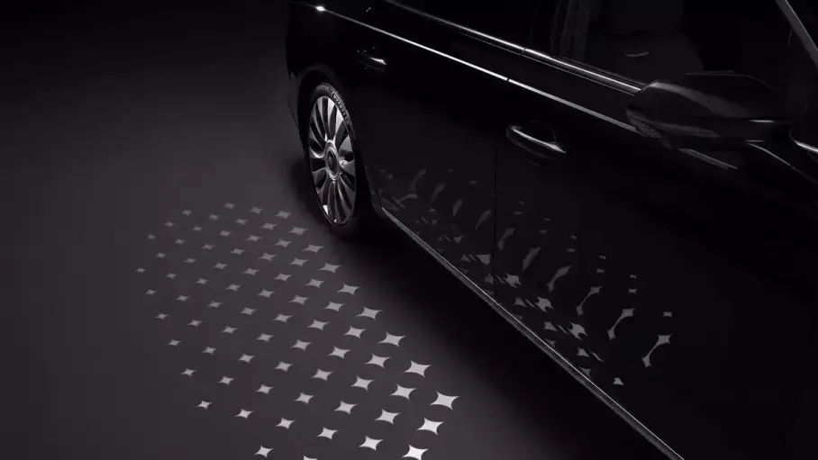 Автомобиль Senat 900