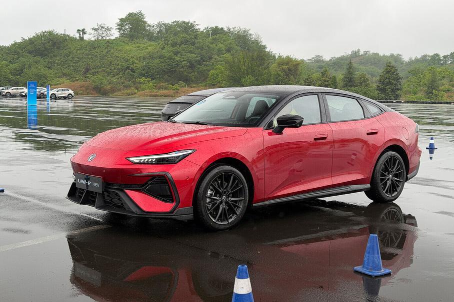 Changan Uni-V