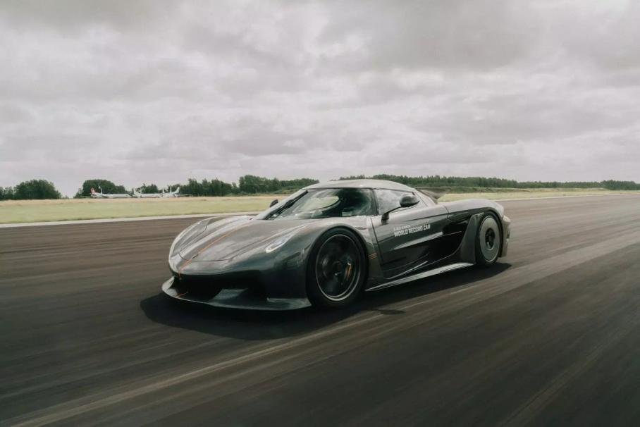 Koenigsegg Jesko Absolut