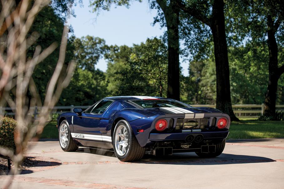 Ford GT