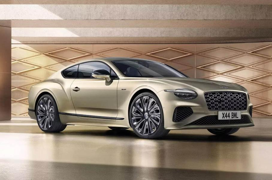Продажи резко выросли: россияне стали чаще покупать люксовые авто