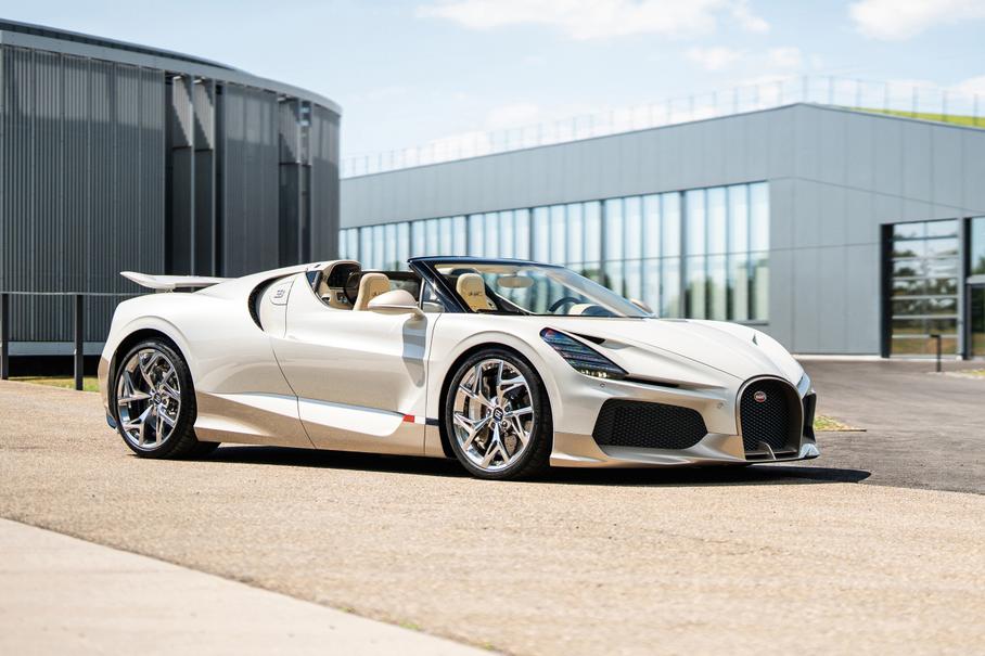 Bugatti W16 Mistral