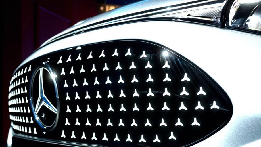 Самый маленький AMG-внедорожник получит 671 л.с. и разгон за 3 секунды